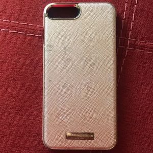 iPhone 7+ case